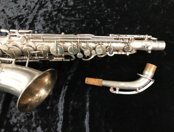 Photo Vintage Buescher Made Elkart Silver Plate Alto Sax, Serial #6362